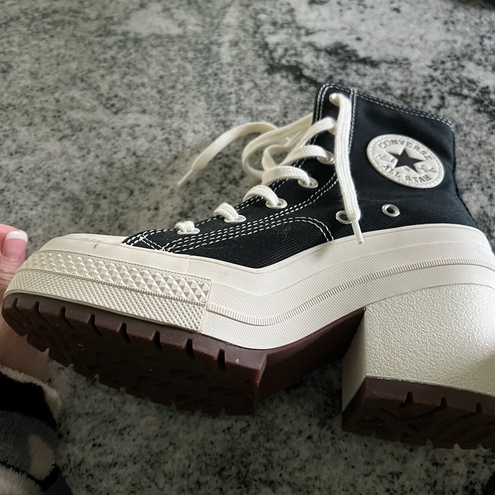 Converse high heel Chuck Taylor’s.
Tried on but not worn.Mint condition no box.